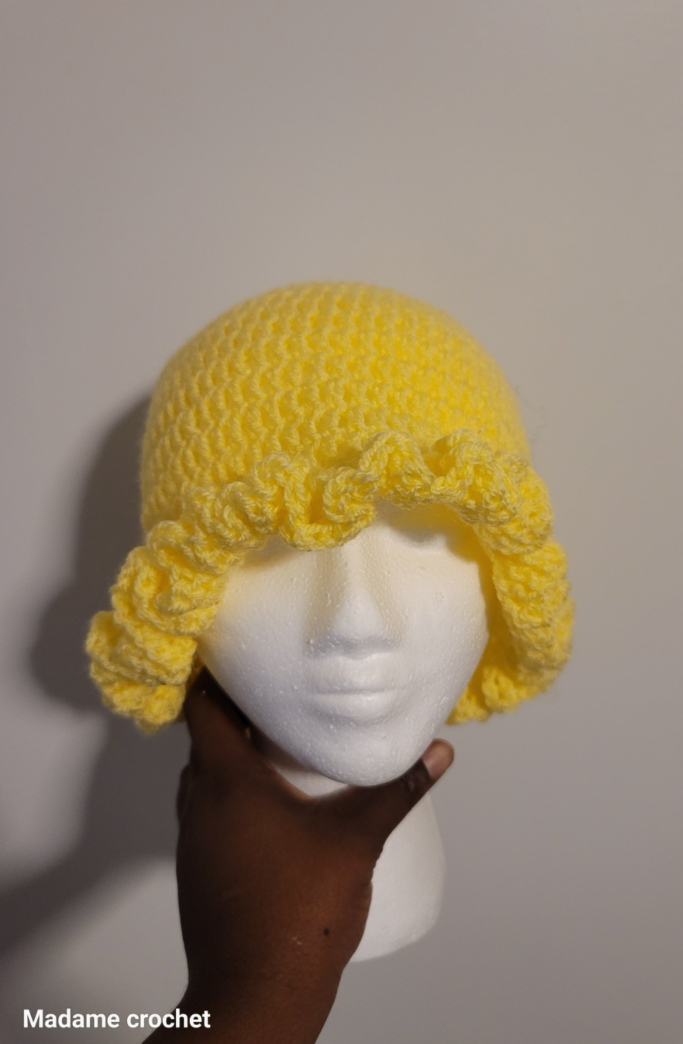 Short Ruffle bucket Hats
